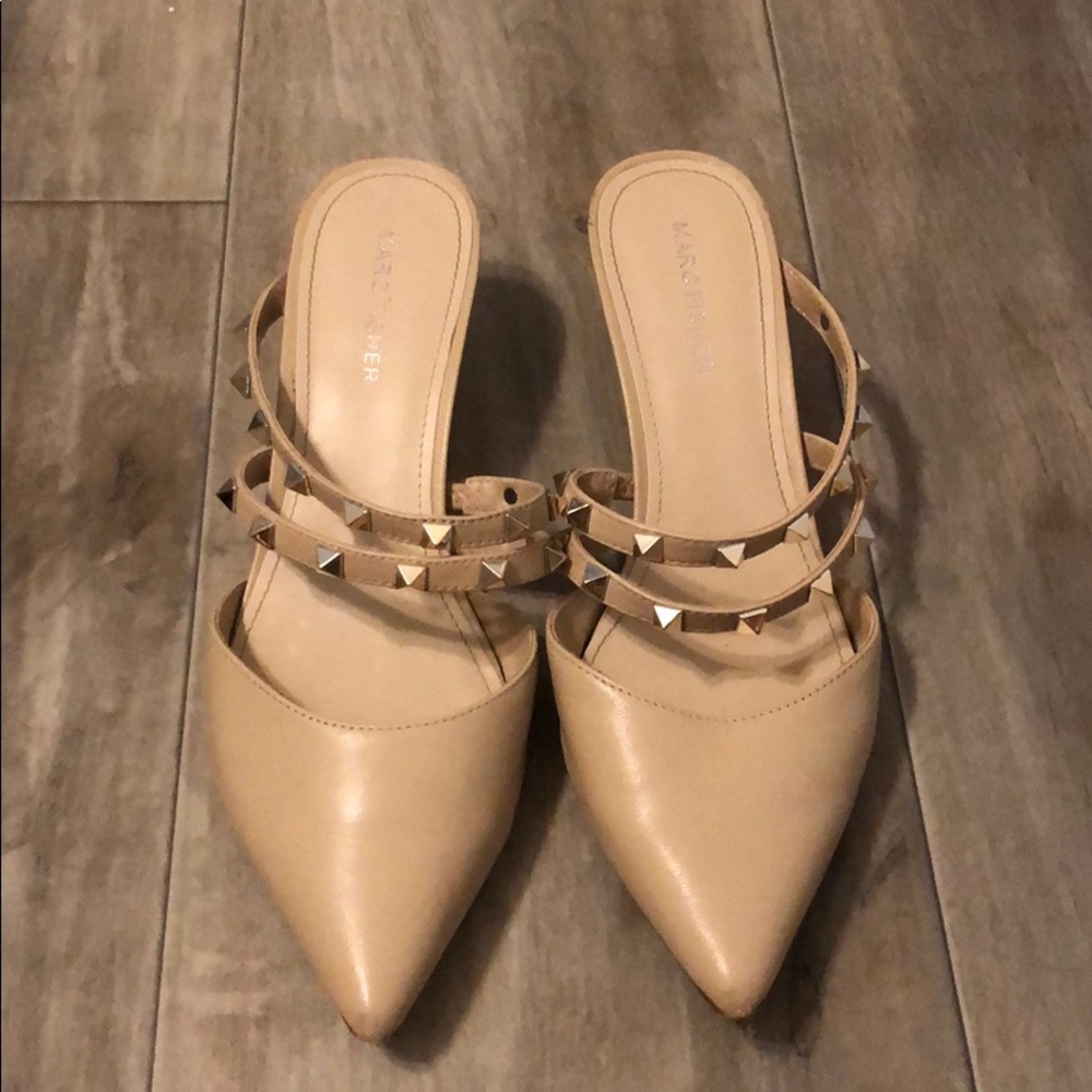 Marc fisher kitten heel